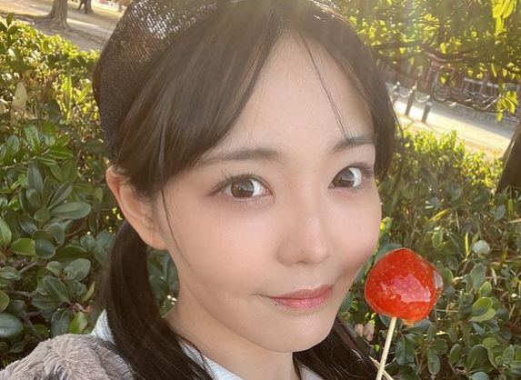 코이부치 모모나